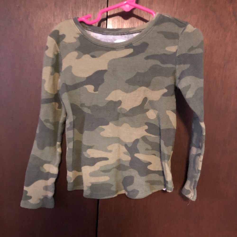 Girls long sleeve tee 3/$5